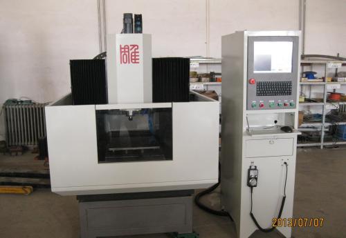 雕銑機主軸萬向支架結構是在怎樣的